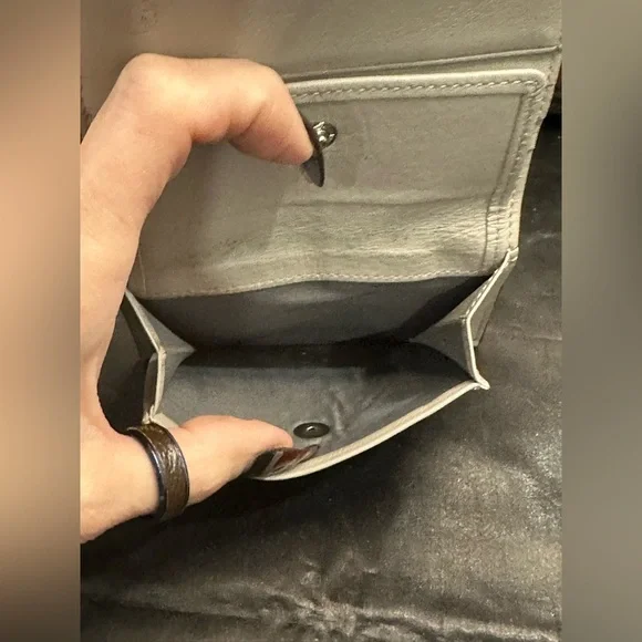 MCM Grey Bifold wallet with coin purse VISETOS ORIGINAL FLAP WALLET EUC - Picture 6 of 13